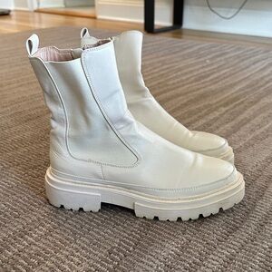 Steven New York Chelsea Boots Size 8 Armond Bone Leather